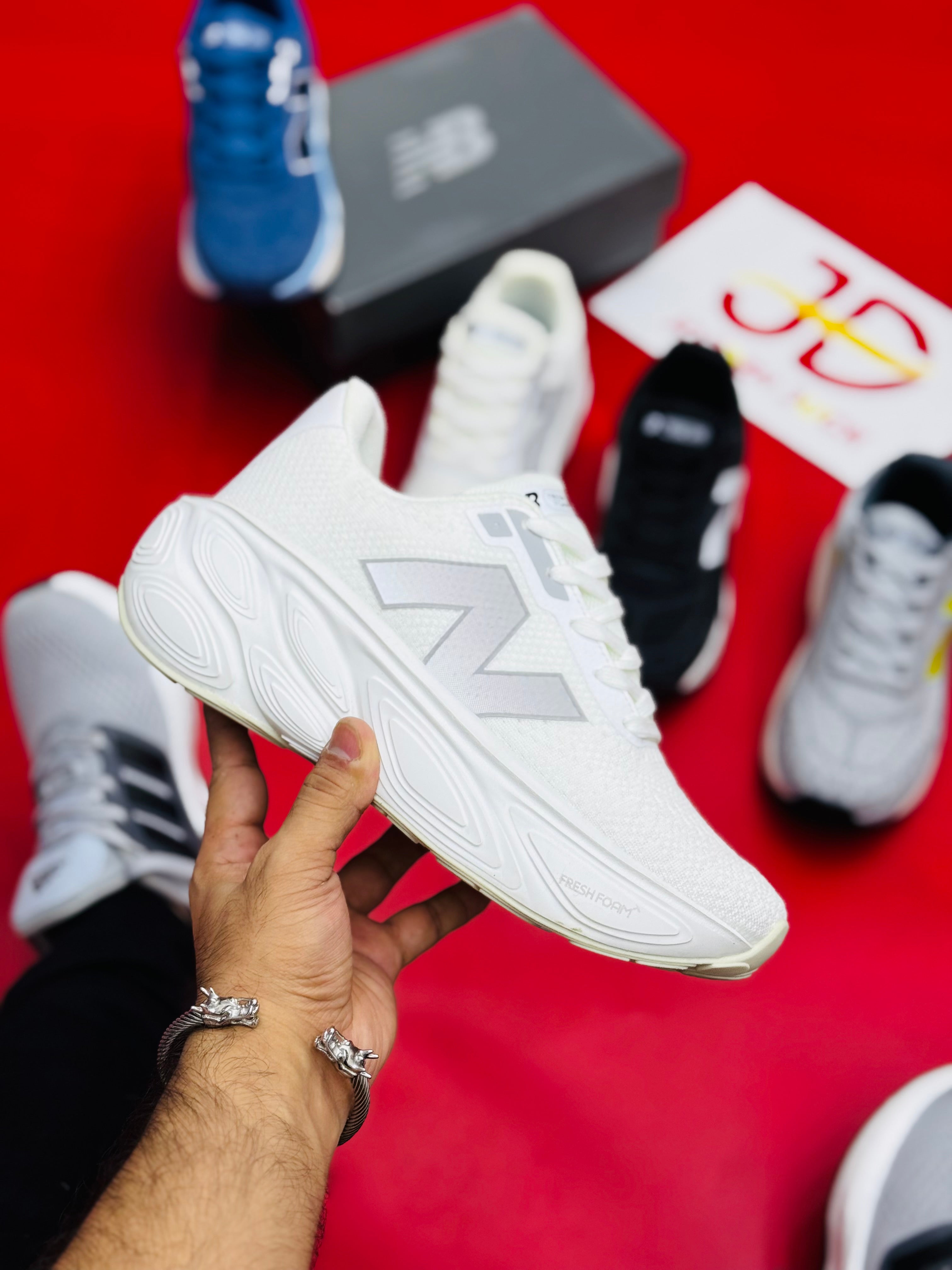 NB Fresh Foam More X 1080 | White