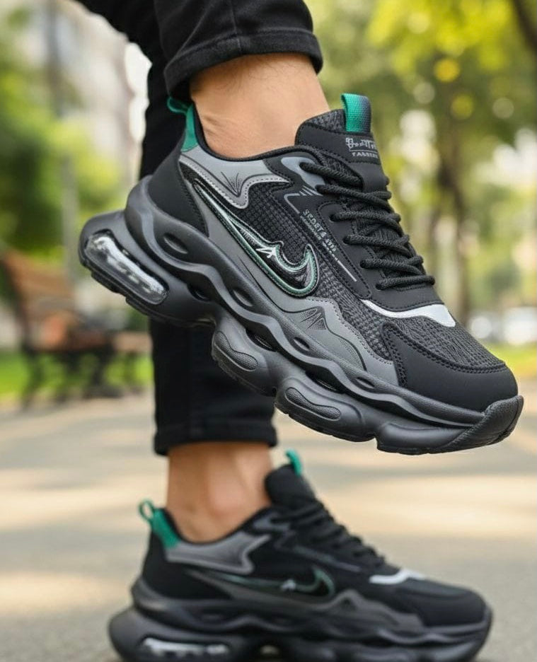 AIR MAX CHUNKY FASHION SHOE | BLACK