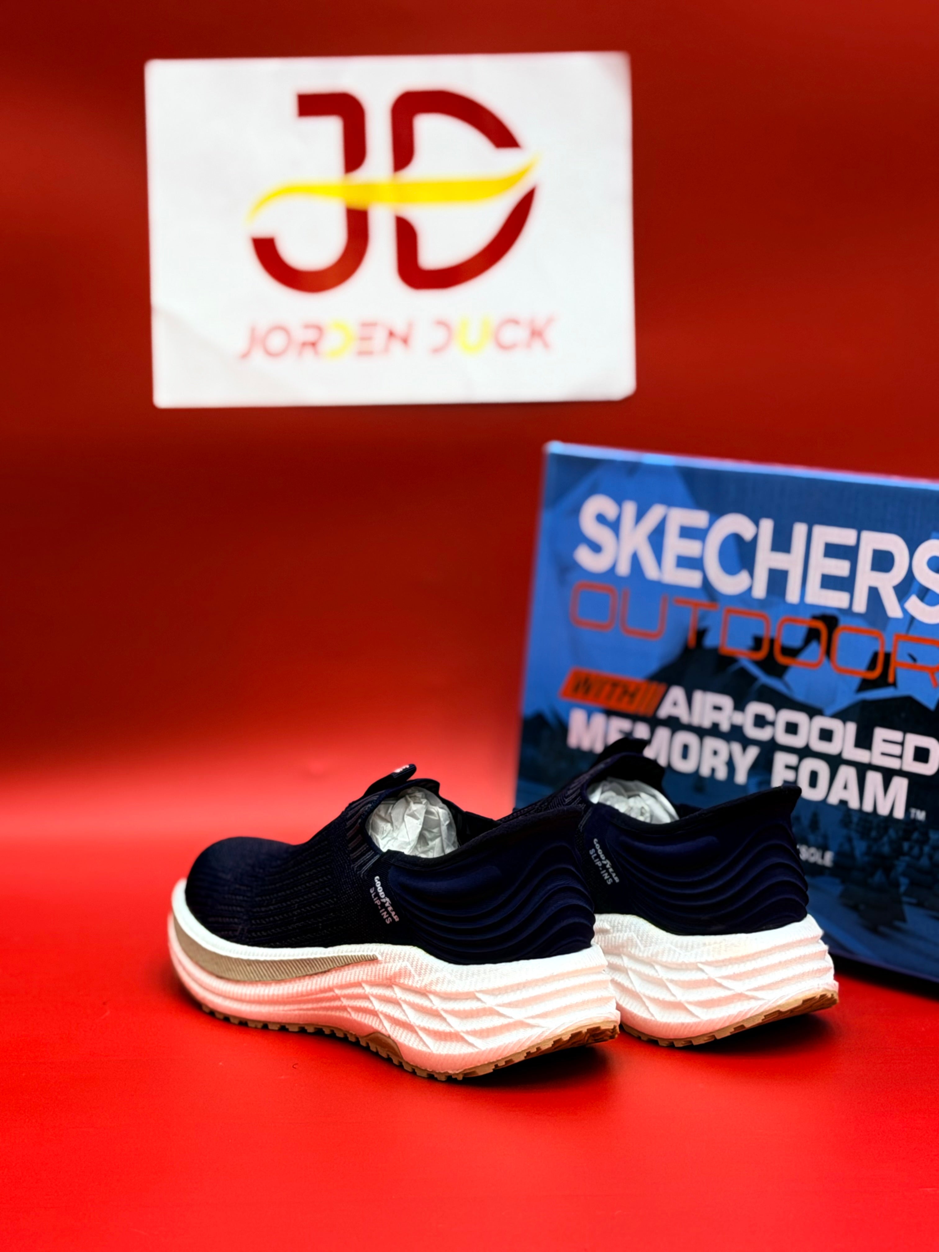 SKECHARES BOOST MEMORY FOAM (Blue)