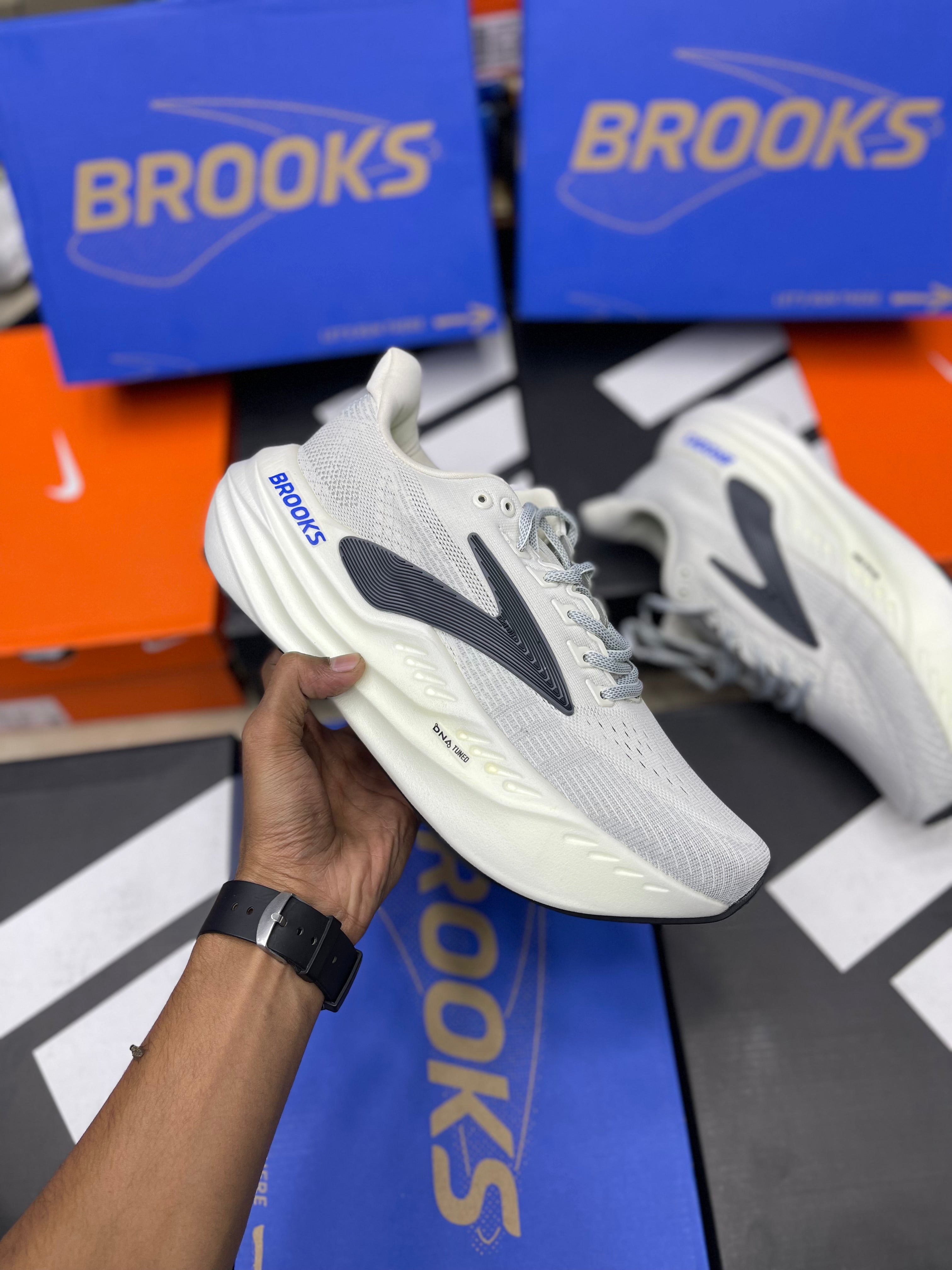 Brooks GLYCERIN MAX | NIGHTLIFE