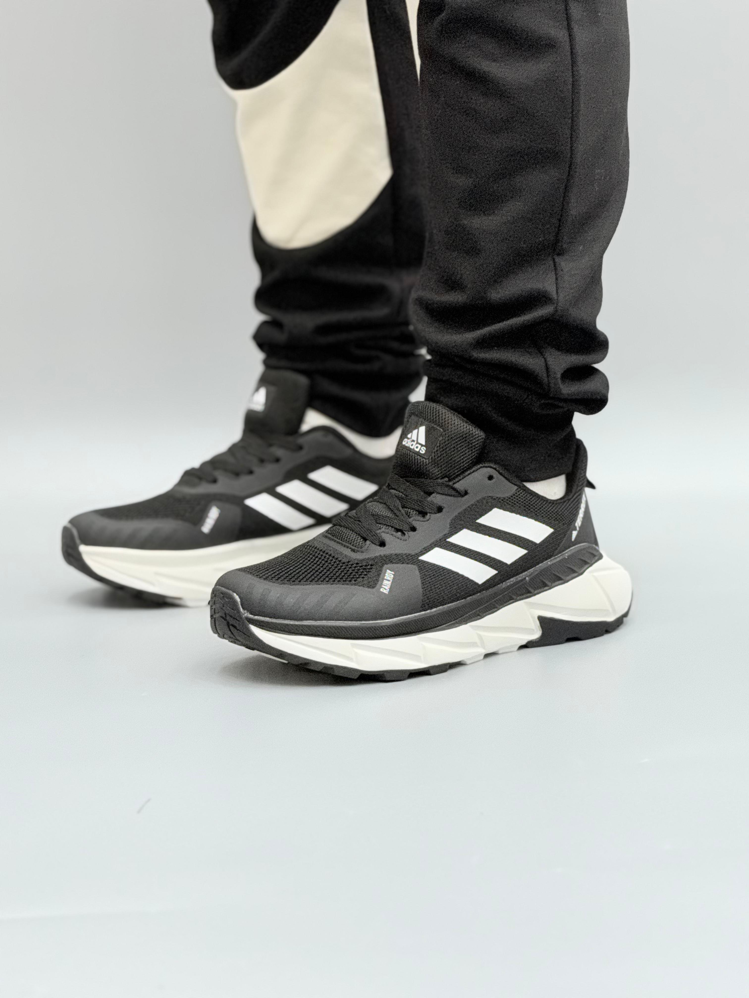 ADI TERREX 2.0 | BLACK