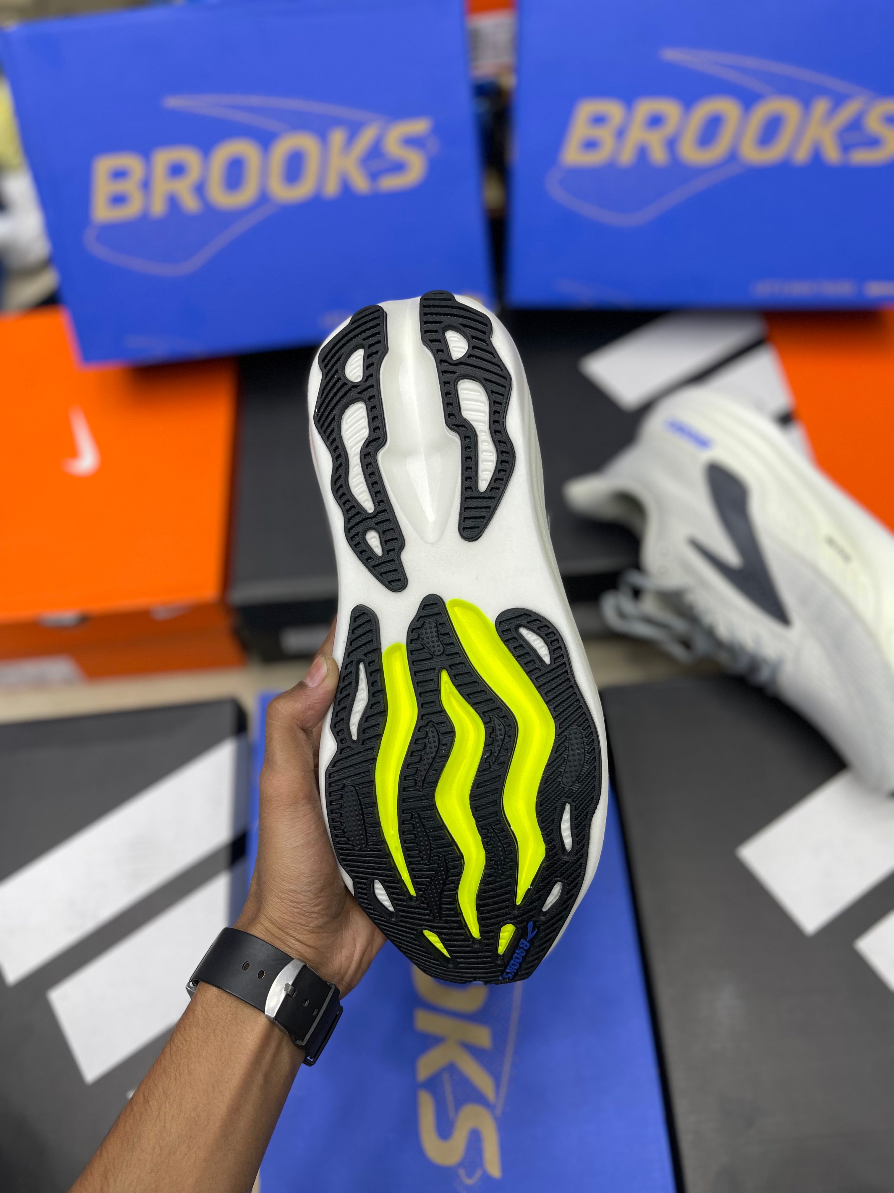 Brooks GLYCERIN MAX | NIGHTLIFE