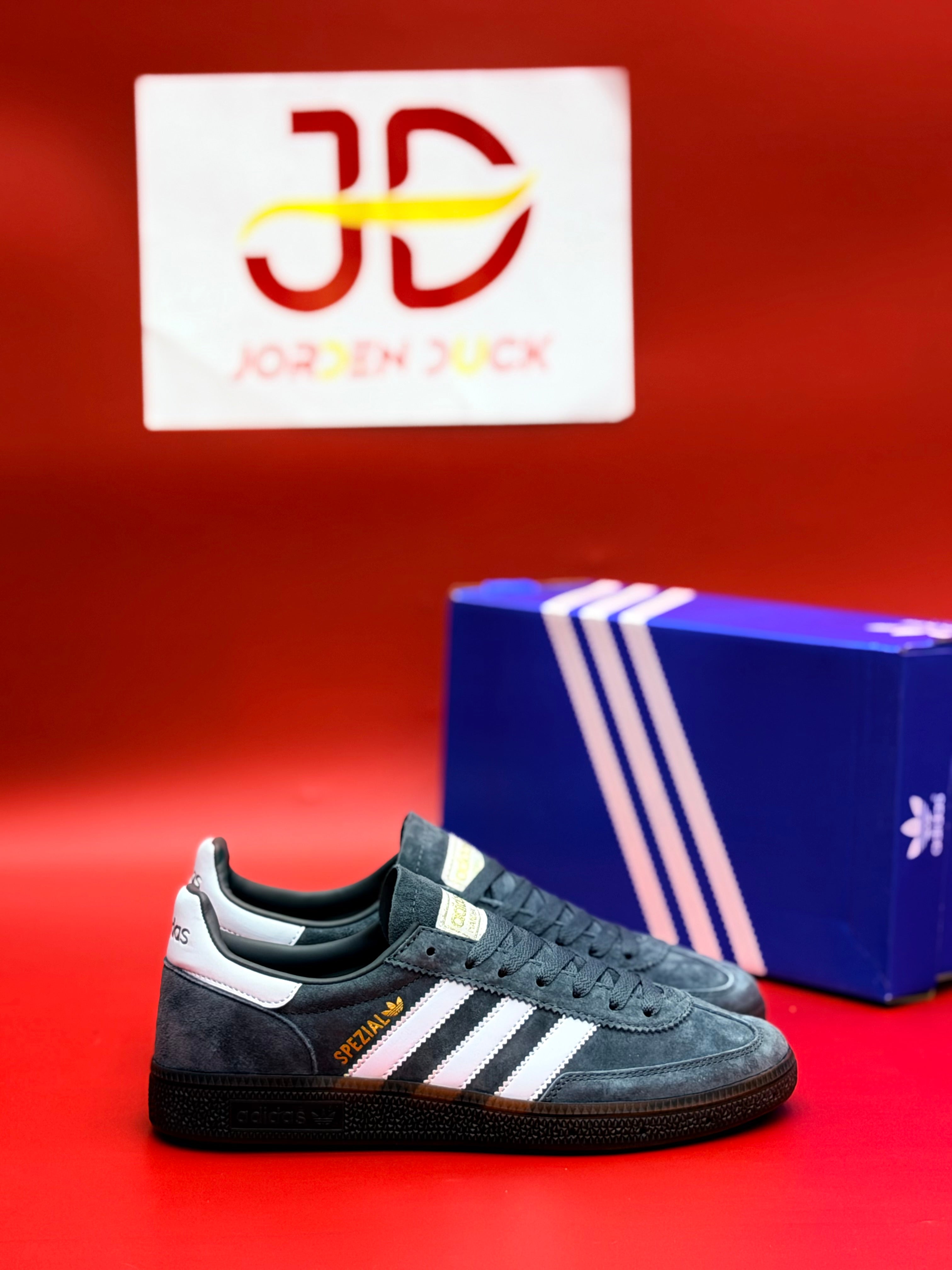 ADI SPEZIAL HANDBALL SMOKE GREY