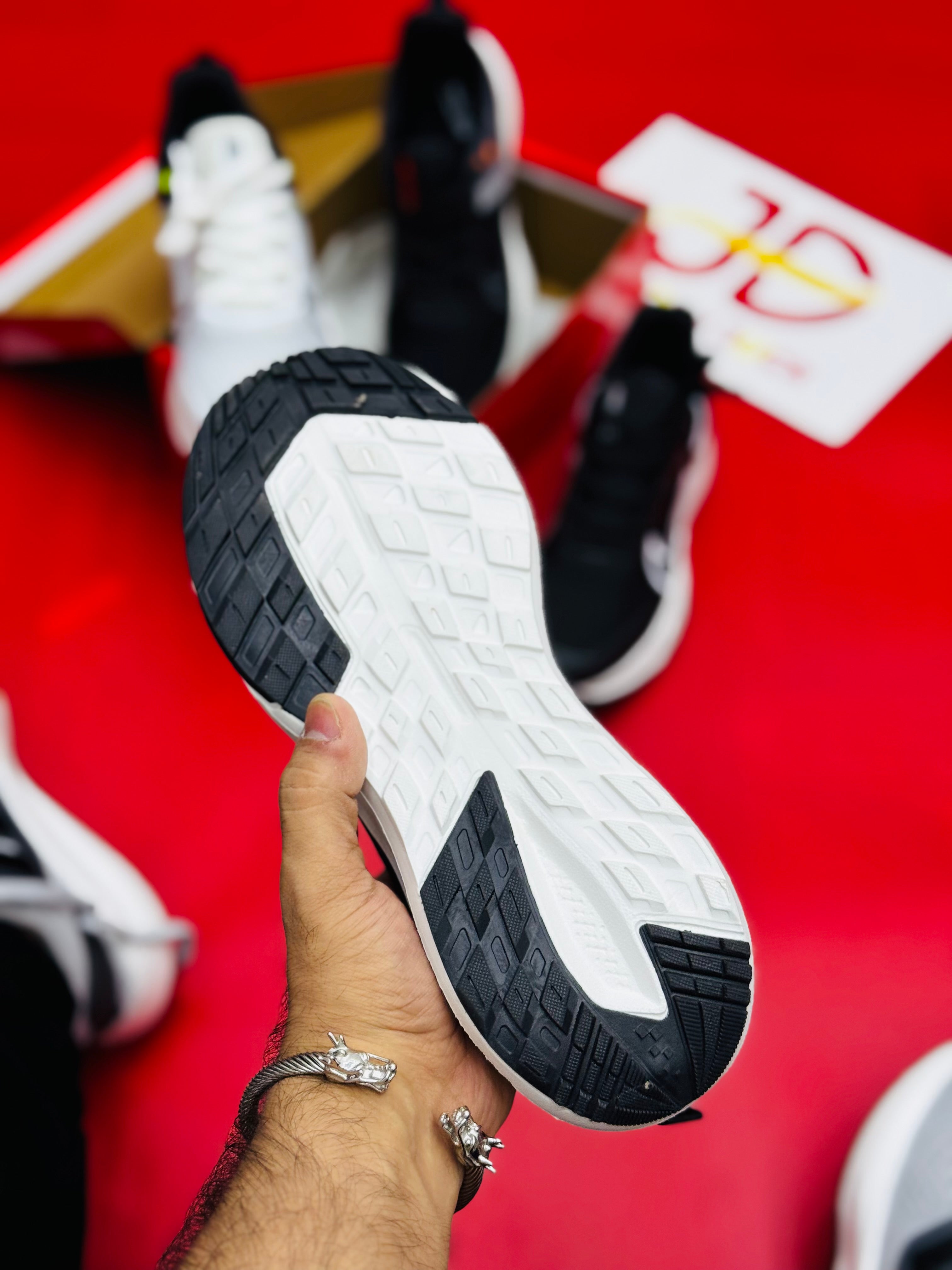 NK Air Zoom Flyknit Lunar 3 BLACK/WHITE