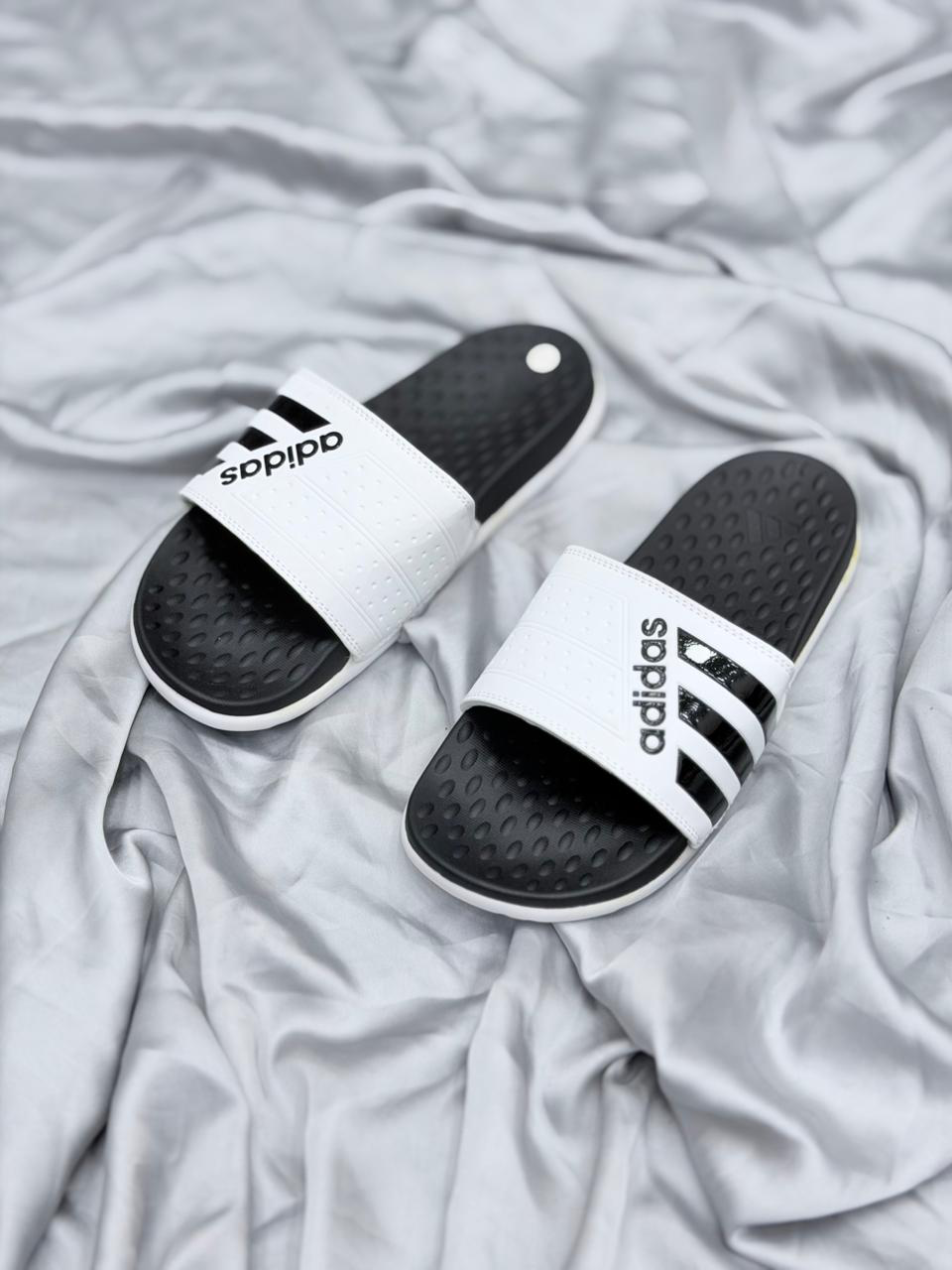 Adi Slide Side Logo White