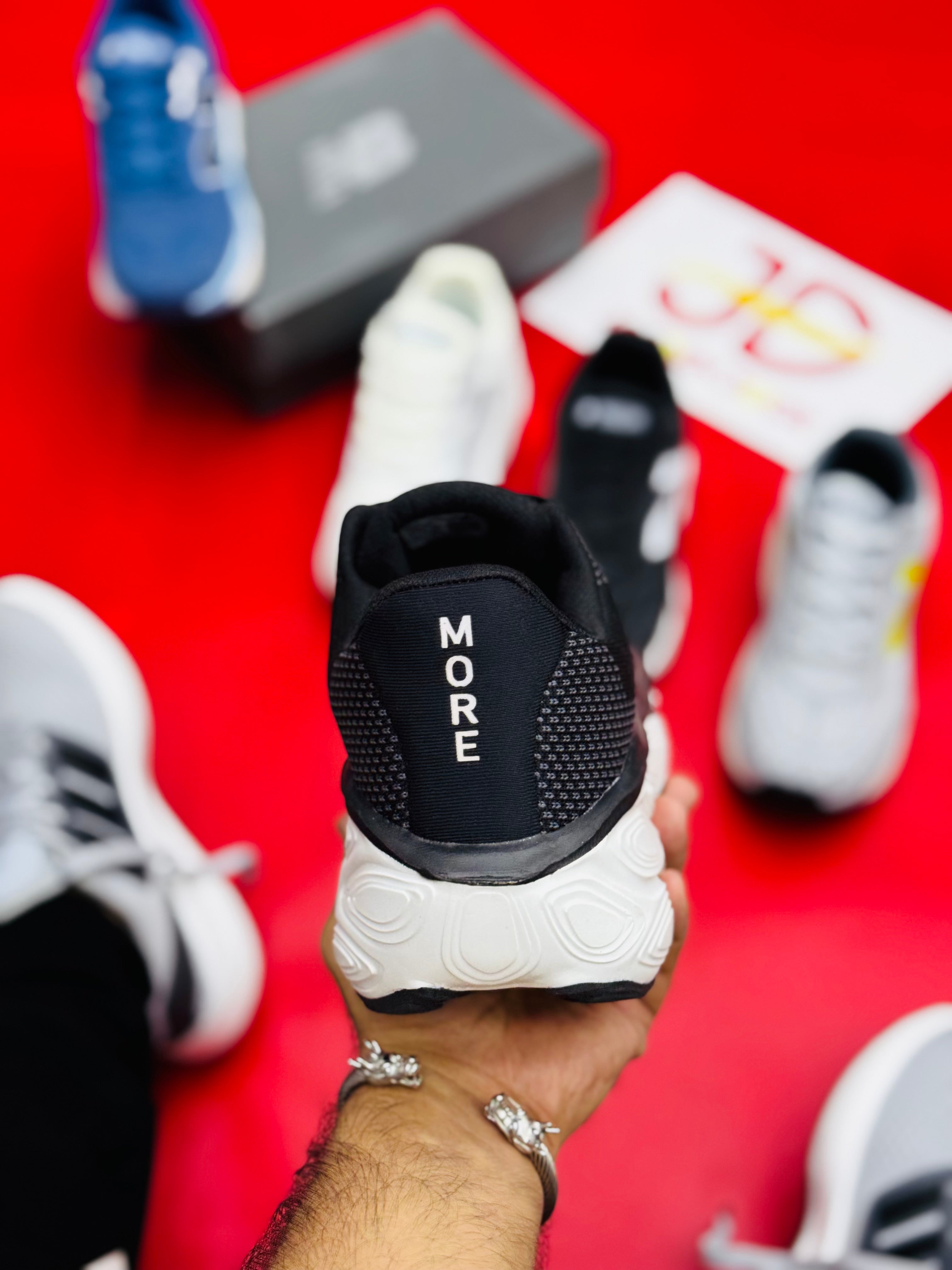 NB Fresh Foam More X 1080 | Black