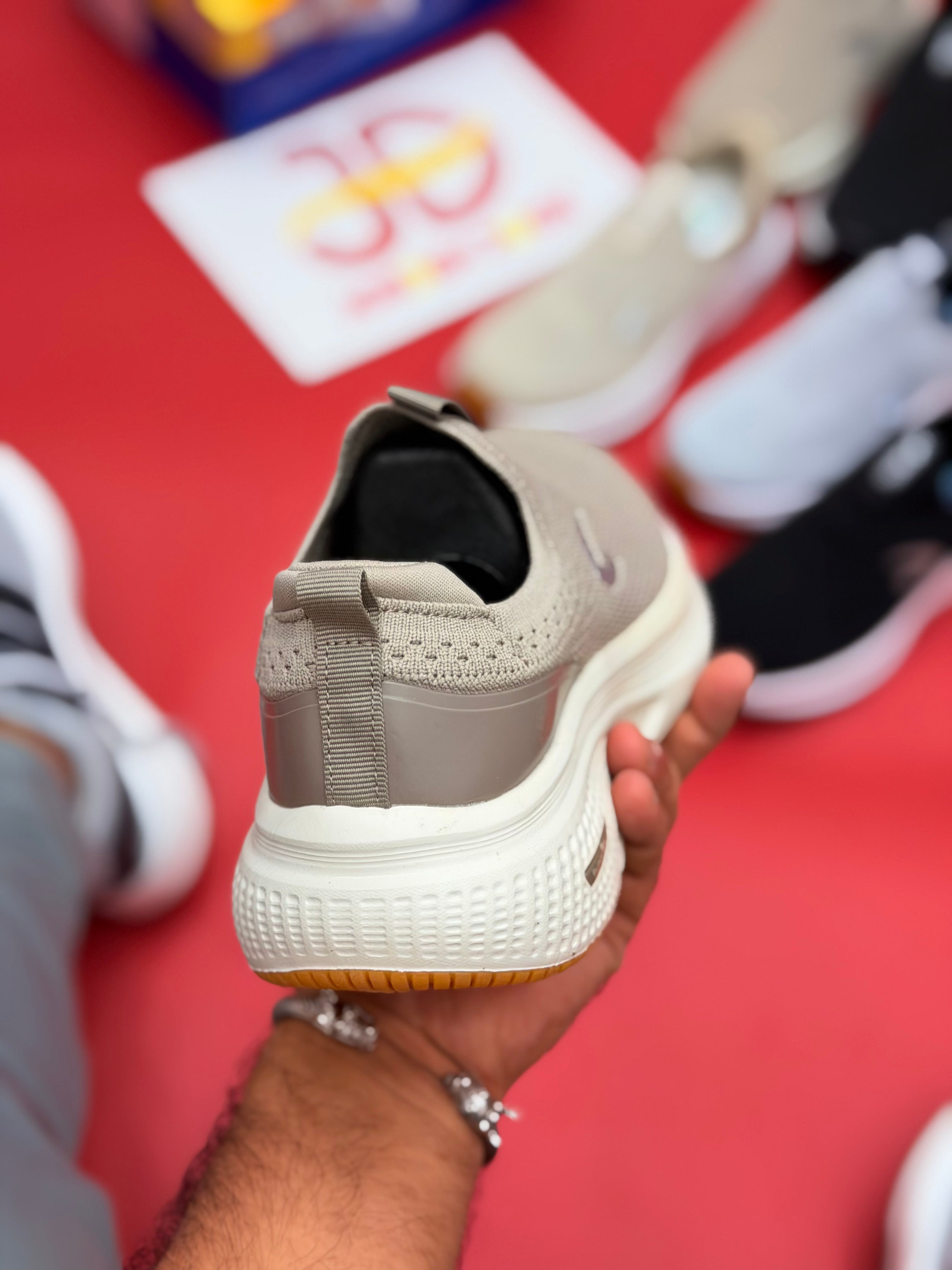 LET'S GO ULTRA LIGHT BREATHABLE - CREAM