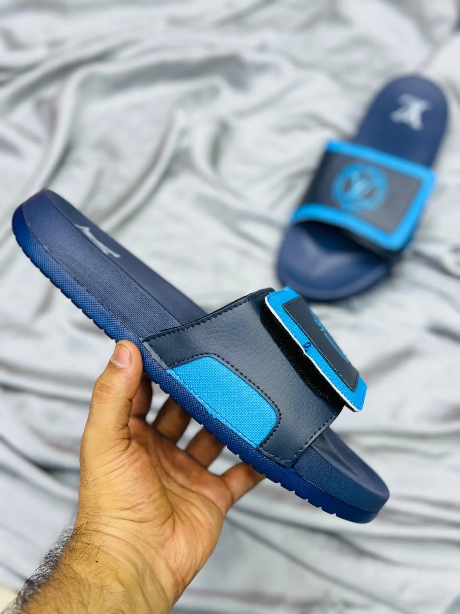 LV Round Logo Striped-up Slides- Blue