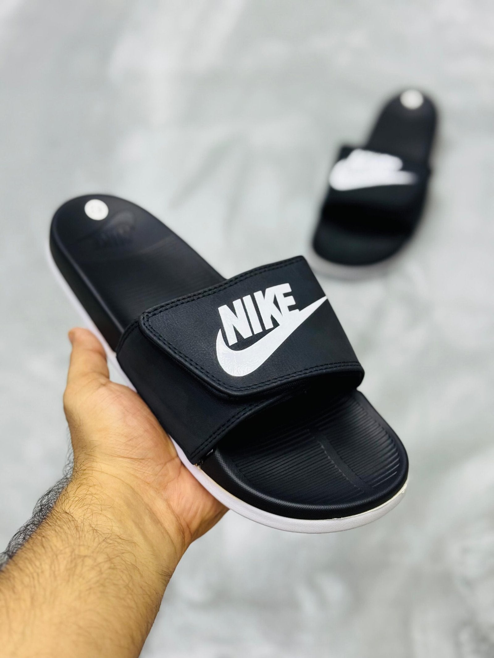 Offcourt Nike Adjustable Slide - Black/White