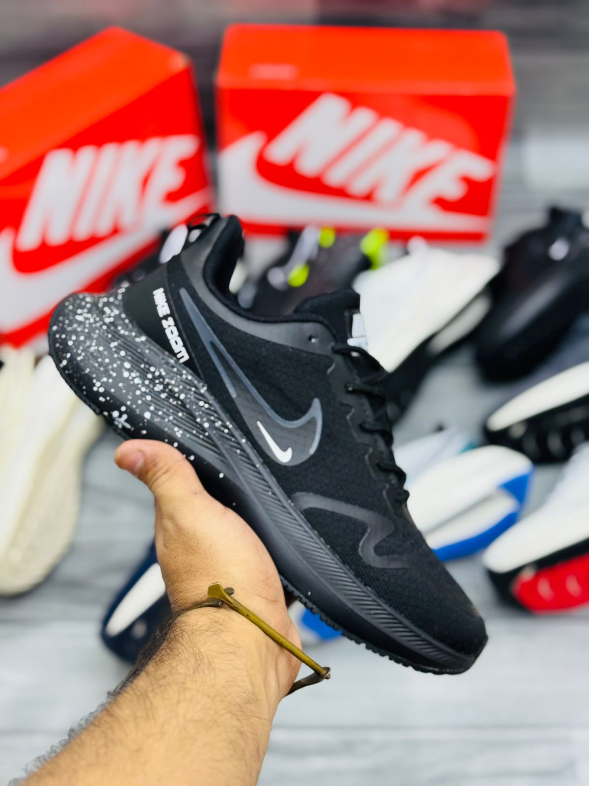 NIKE ZOOM PEGASUS 42 - Black