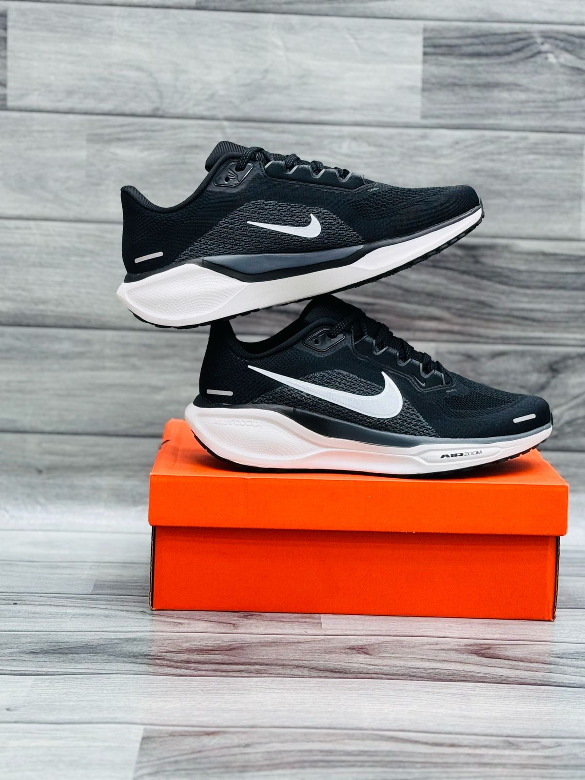 Nike Air Zoom Pegasus Shoes 41 Volt (W) - Black