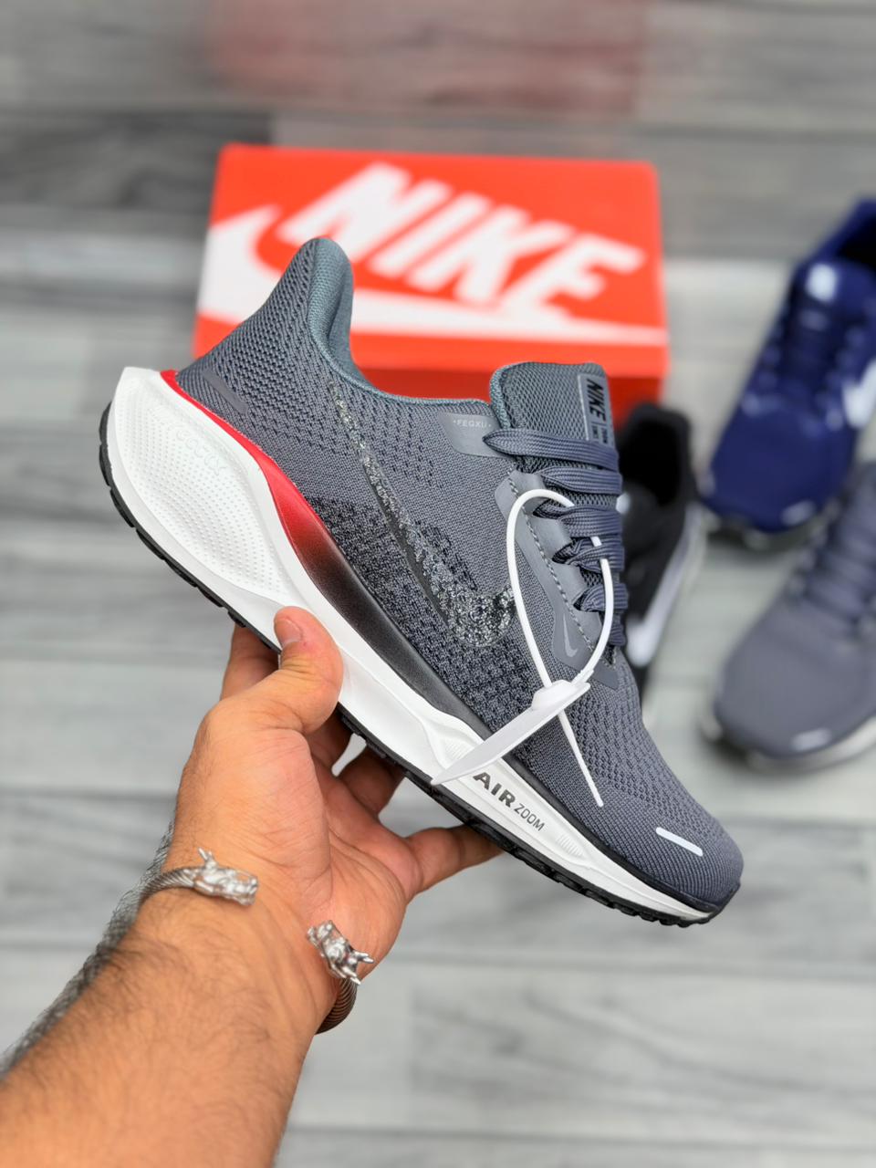 Nike React Air Zoom | Grey/Red