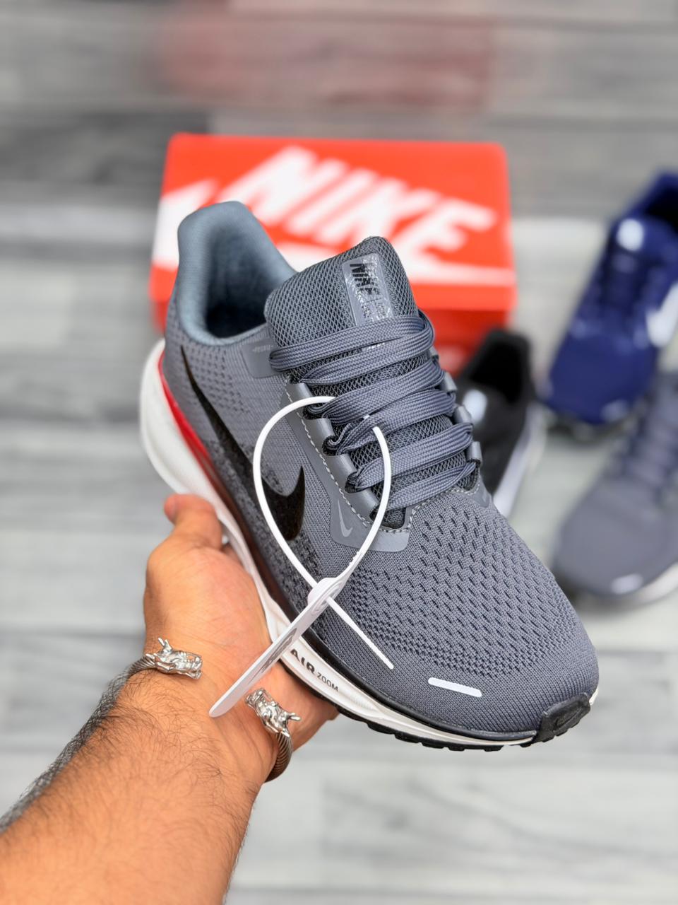 Nike React Air Zoom | Grey/Red