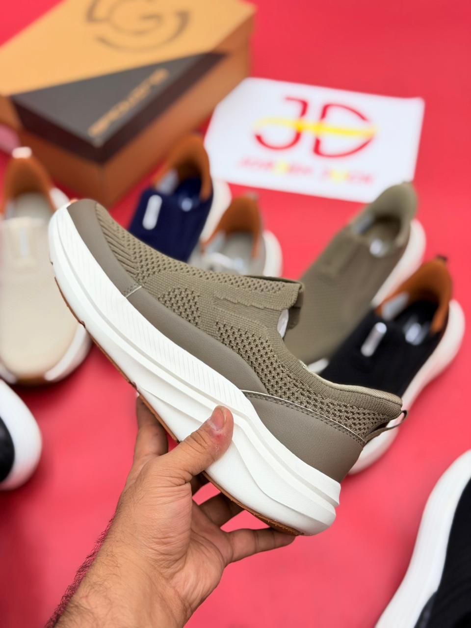 GROWING HYPER BURST ARCH FIT | BROWN