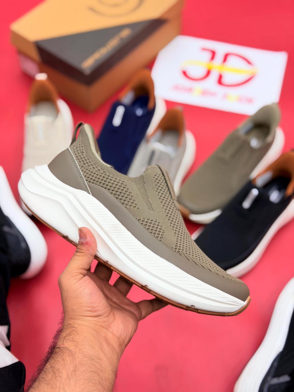 GROWING HYPER BURST ARCH FIT | BROWN