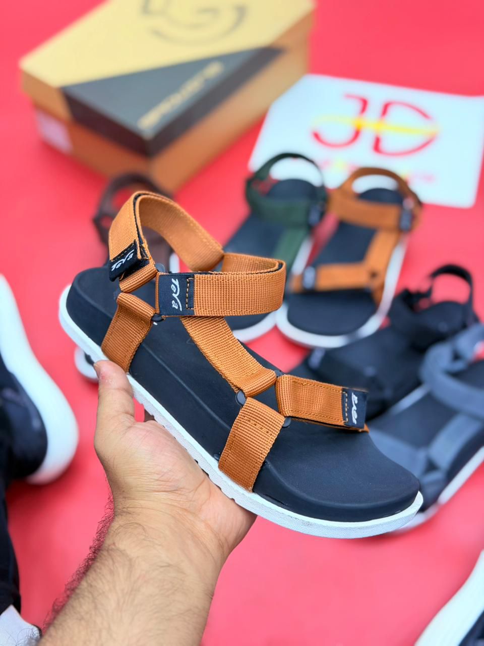 JORDAN DUCK OUTDOOR COMFORT SANDALS | CAMEL